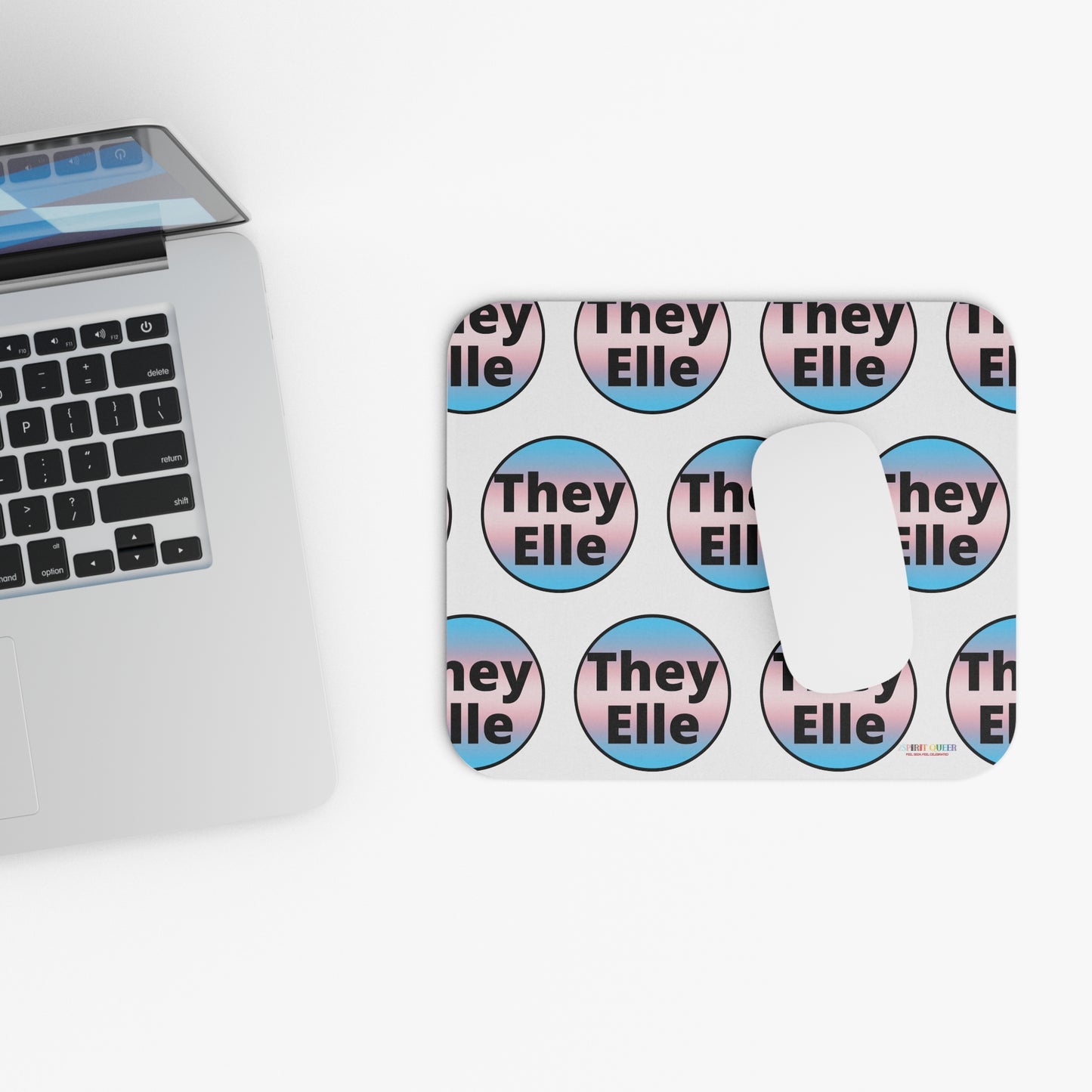 They / Elle - Trans Mouse Pad (Rectangle)