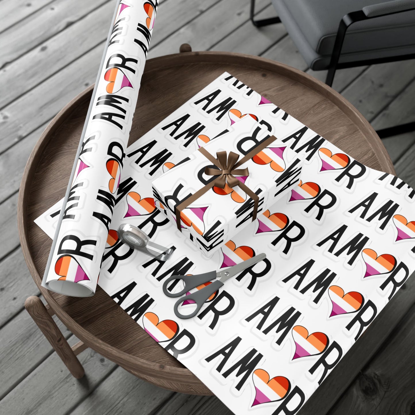 Amor Lesbian Gift Wrap Papers